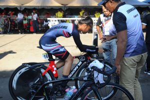 Pelumba muda Terengganu Hanelang; Nurul Najihah Inani binti A Aziz turut memberi cabaran acara berbasikal di pentas temasya Sukan Malaysia(SUKMA) Perak 2018. Kredit Foto - Sekretariat SUKMA Perak 2018