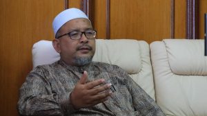 Pengerusi Jawatankuasa Pembangunan Belia, Sukan dan Badan Bukan Kerajaan Negeri Terengganu - YB Ustaz Wan Sukairi Wan Abdullah.