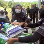 PenyuSukan – Pemain Ragbi Wanita Negeri Terengganu Khidmat Masyarakat Bantuan Pasca Banjir