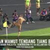 Aksi Pemain Terengganu FC Ivan Mamut Tendang Tiang Bendera